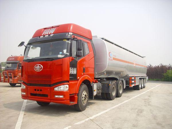 危險(xiǎn)品運(yùn)輸車輛GPS解決方案